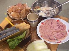 -周小明火锅(黑金冠社区店)