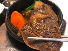 紅炆牛肋骨-梨满园韩国料理