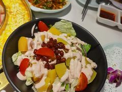 黄桃沙拉-猪啊牛呀羊啊铜盘烤肉(正大广场店)