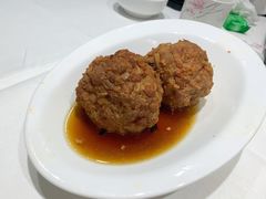 蛋黄狮子头-金春禧·鲁菜海鲜(延吉路万达店)