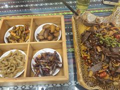 -昆虫窝子·特色云南菜(拓东路总店)
