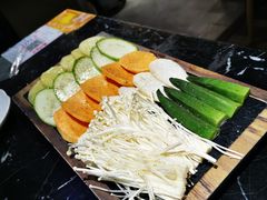 -鹤江桥·红油牛肉粉(SKP店)