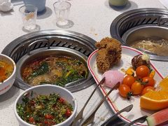 -龍歌自助小火锅(市北CBD万达店)