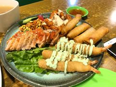 小吃拼盘-热浪岛马来餐厅