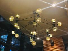 -星巴克(上海虹桥新天地二店)