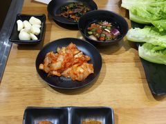 -肉甲韩国木炭烤肉(新壹街1店)