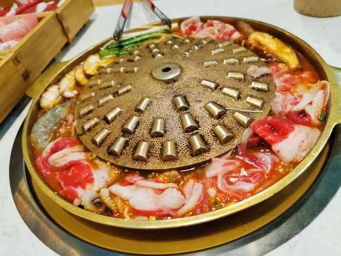 海囧水煎肉-"赶了老远去吃的水煎肉,味道还可以,就是下.