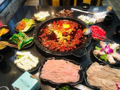 -渝宗老灶火锅(巴国城店)