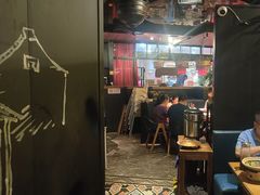 -吃饭皇帝大土家民族菜(正大广场店)