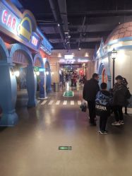 -点点梦想城(鑫苑都汇店)