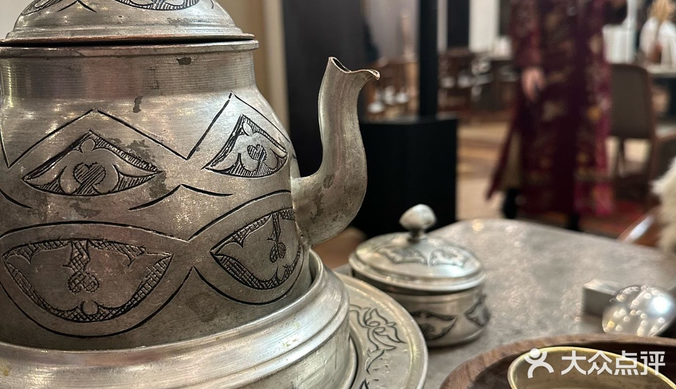 翻遍猫途鹰和大众在酒店边上找到这家神仙餐厅