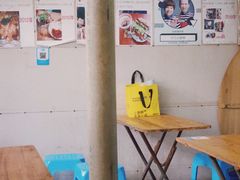 -陈氏老字号十三小炸炸店