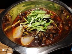 牛三鲜锅-汪爹爹武汉牛三鲜(朝外大街店)