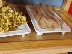 -蛙一刀·麻椒鱼火锅(金仙桥店)