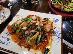 -黄桷树曹家私房菜(江与城店)