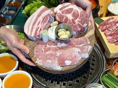-唯成•韩国炭火烤肉 유성고기