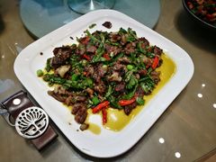特色剁椒巴骨肉-冯小炒(巴渝大道店)