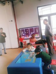 -动力星球家庭亲子游乐中心