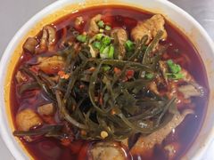 -中山牛肉肥肠粉面馆(军工社区店)