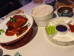 精品烤鸭-悦江(梅奔中心店)