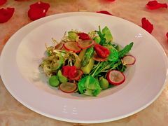 蔬菜沙拉-AZUR聚(香格里拉饭店)