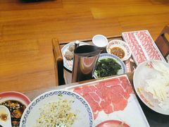 -沸炉重庆老火锅(军事博物馆店)