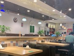 大堂-巴依兄弟西域美食(机场店)