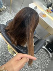 -Tloml salon