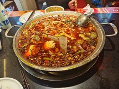 -小饕荟雅安贡椒鱼鲜馆(广福桥店)