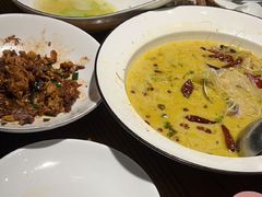 -爱碗亭·鲜炒湖南菜(壹城中心店)