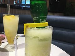 倒灌雪碧冰沙-龙记·香港茶餐厅(海上世界店)