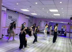 点击看大图 -尚美舞蹈工作室