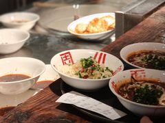-周小波重庆小面·重庆名小吃(邹容路店)