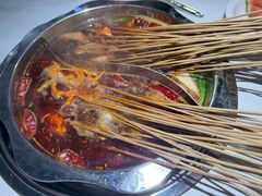 -佰人王串串香火锅(洋珠巷店)