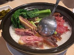 腊味煲仔饭-避风塘(百联东郊店)
