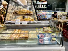 -blt精品超市(高德置地冬广场店)