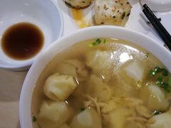 -老西白点心店