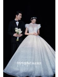 -红番婚纱礼服