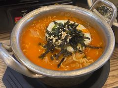 -吴草鸡爪오초닭발韩食堂(融恒盈嘉中心店)