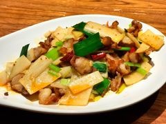 云南腊肉炒香笋-云海肴·汽锅鸡·云南菜(美罗城店)