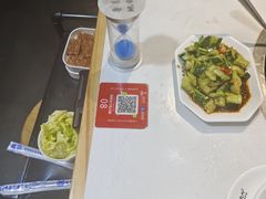 -鲁员外地锅鸡地锅鱼(古墩路店)