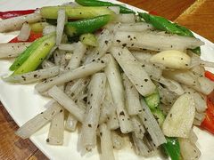 -雀舞云南菜(天津天河城购物中心店)