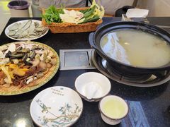 -草墩罗非鱼庄•野生菌•腊排骨(七星街上段店)