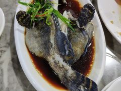 -四川小胡子海鲜(丁村万人海鲜广场店)