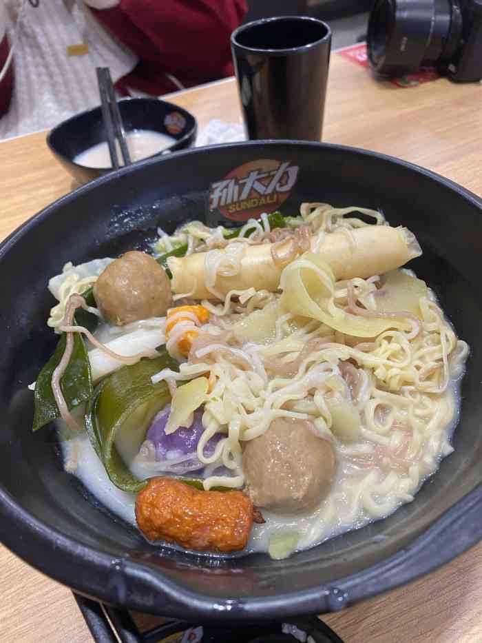 孙大力骨汤麻辣烫(南洪街店)