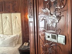 -岳阳阿波罗御庭酒店(岳阳楼区南湖广场店)