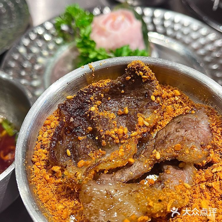沈阳青苔包肉 这吃法谁发明的❗️❗️