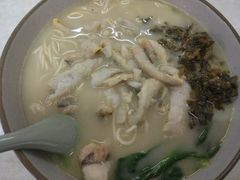 -明呈黄鱼面馆(斜土路店)