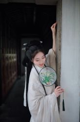 -梦回汉唐汉服旗袍体验馆(拙政园店)