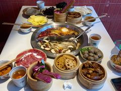 -卤校长重庆火锅(国兴店)